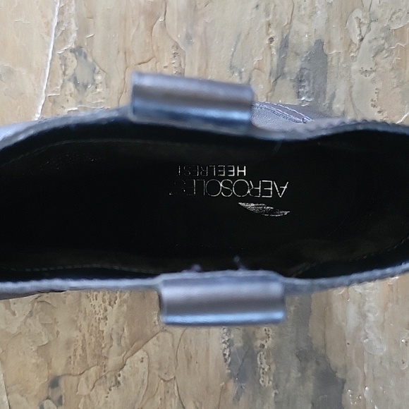 Womens Western Style Booties, black, 3" block heel. Aerosoles. Size 8 - Picture 7 of 7